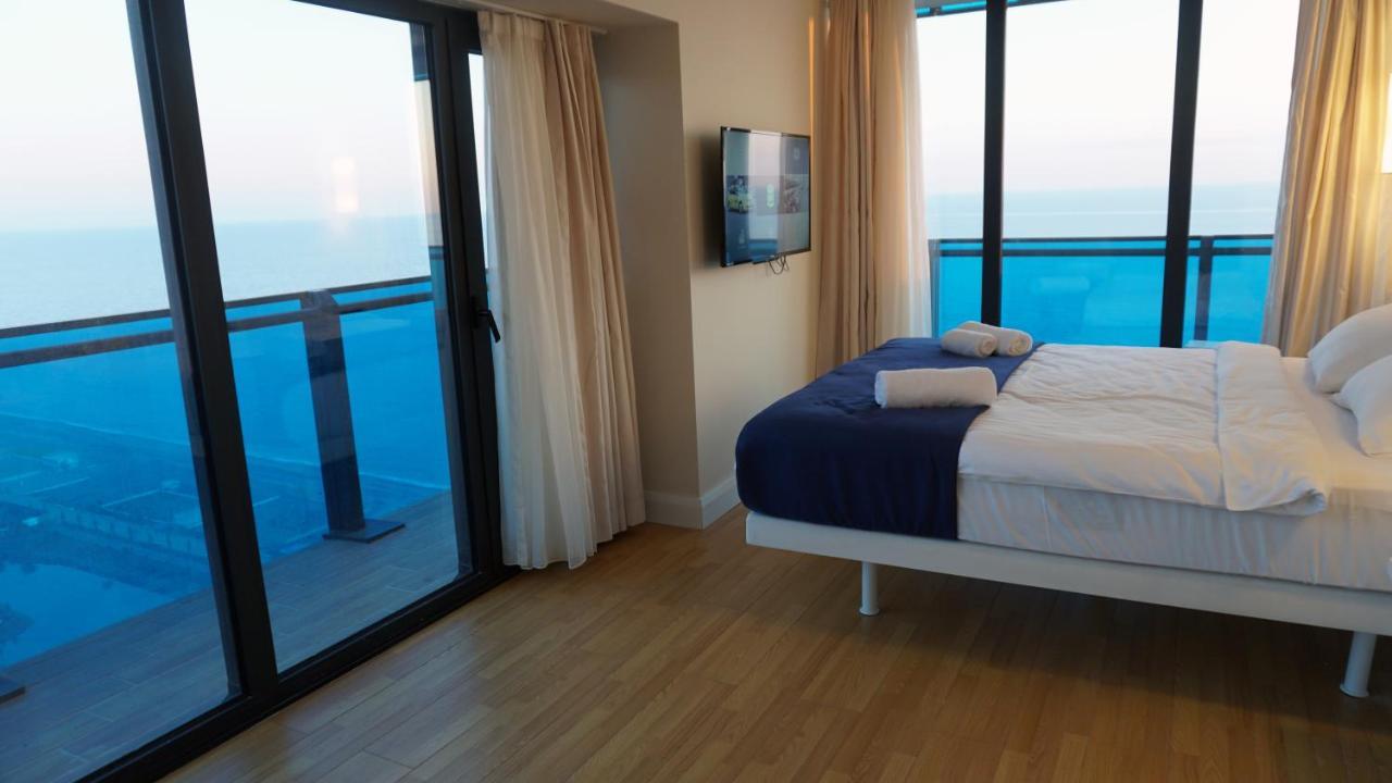 Trip Batumi Aparthotel Ngoại thất bức ảnh