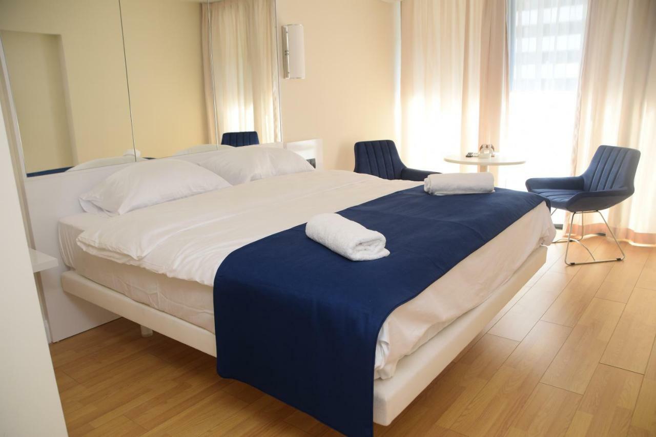 Trip Batumi Aparthotel Ngoại thất bức ảnh
